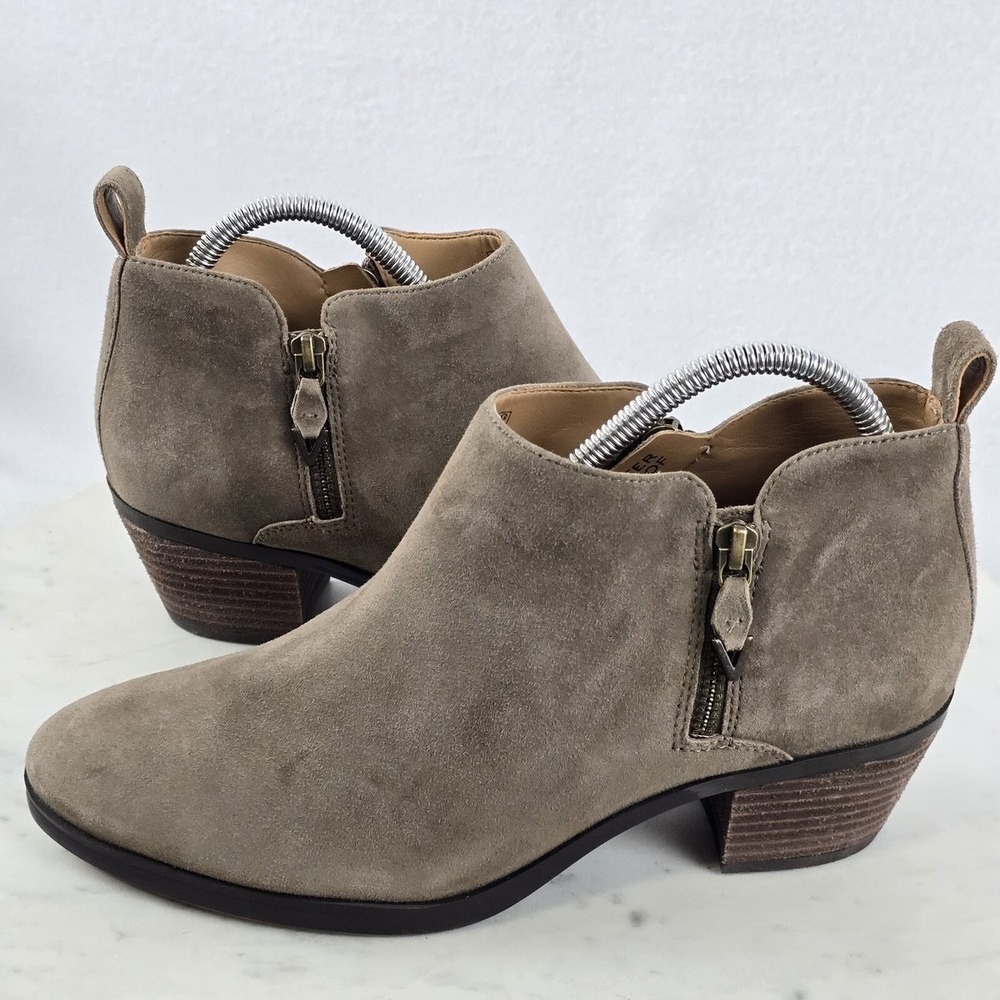 NEW Vionic Cicily Waterproof Suede Ankle Boots 6.5 Taupe‎ Booties Block Heel